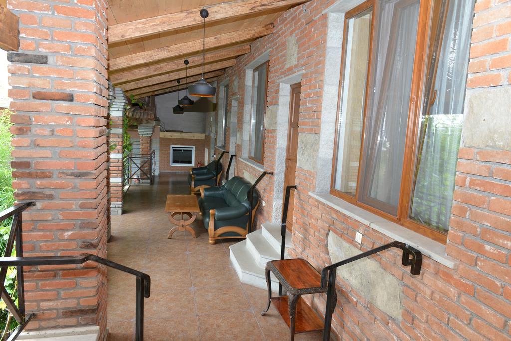 Hotel Tourist à Akhaltsikhé Extérieur photo