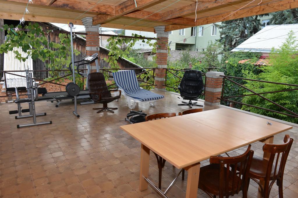 Hotel Tourist à Akhaltsikhé Extérieur photo